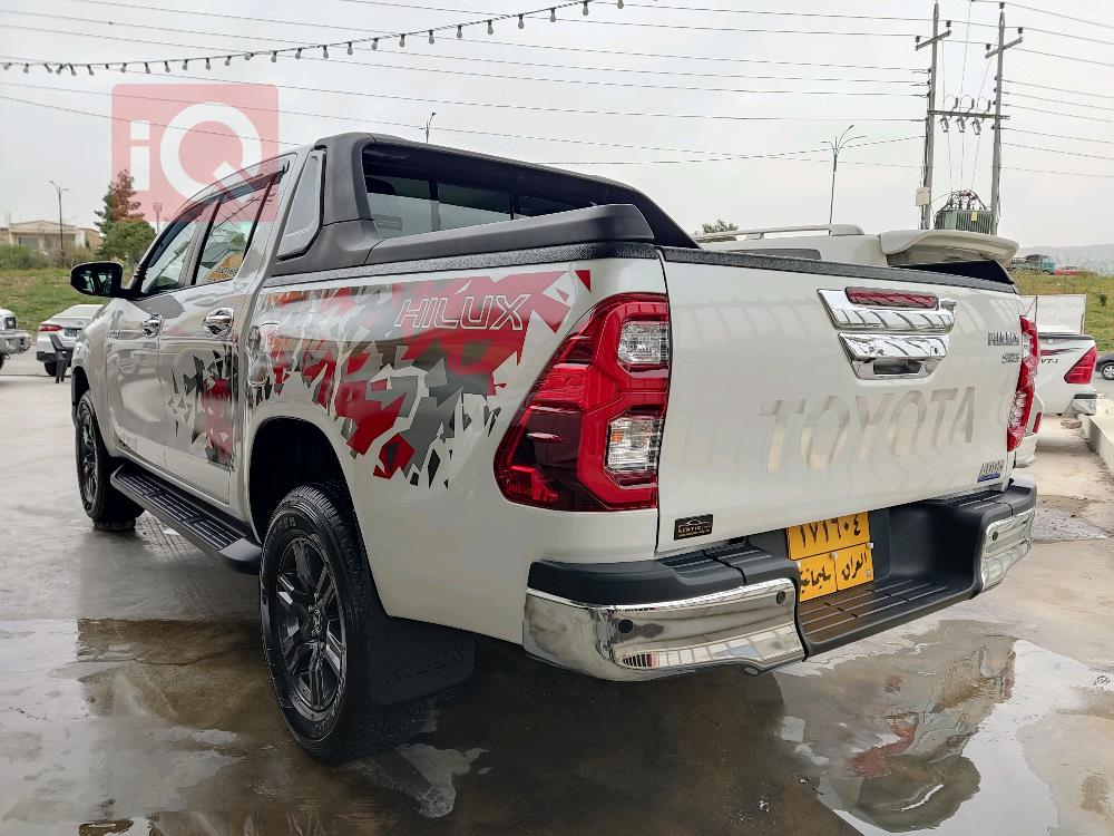 تۆیۆتا هایلۆکس